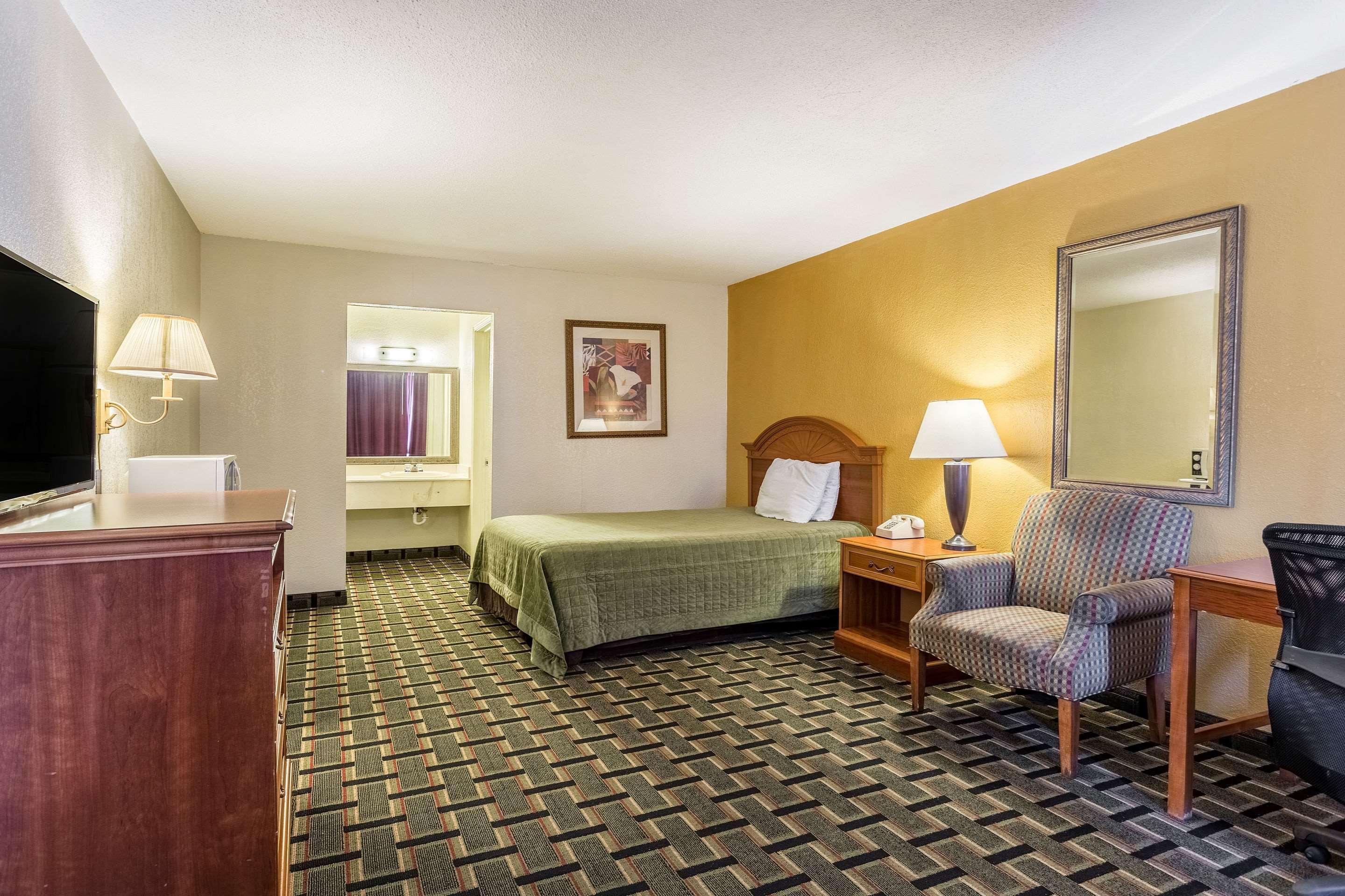 Rodeway Inn Denmark-Jackson Екстер'єр фото