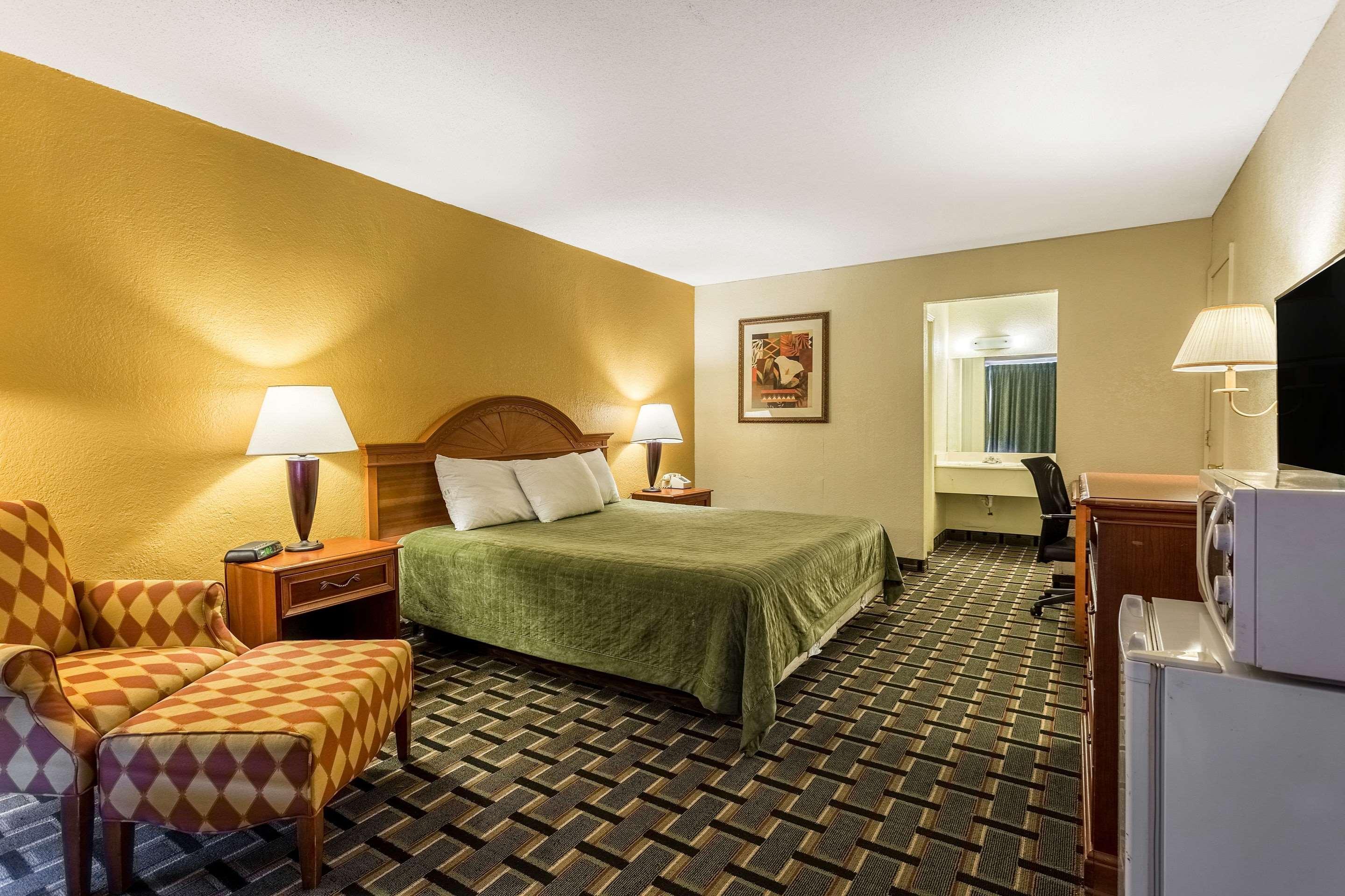 Rodeway Inn Denmark-Jackson Екстер'єр фото