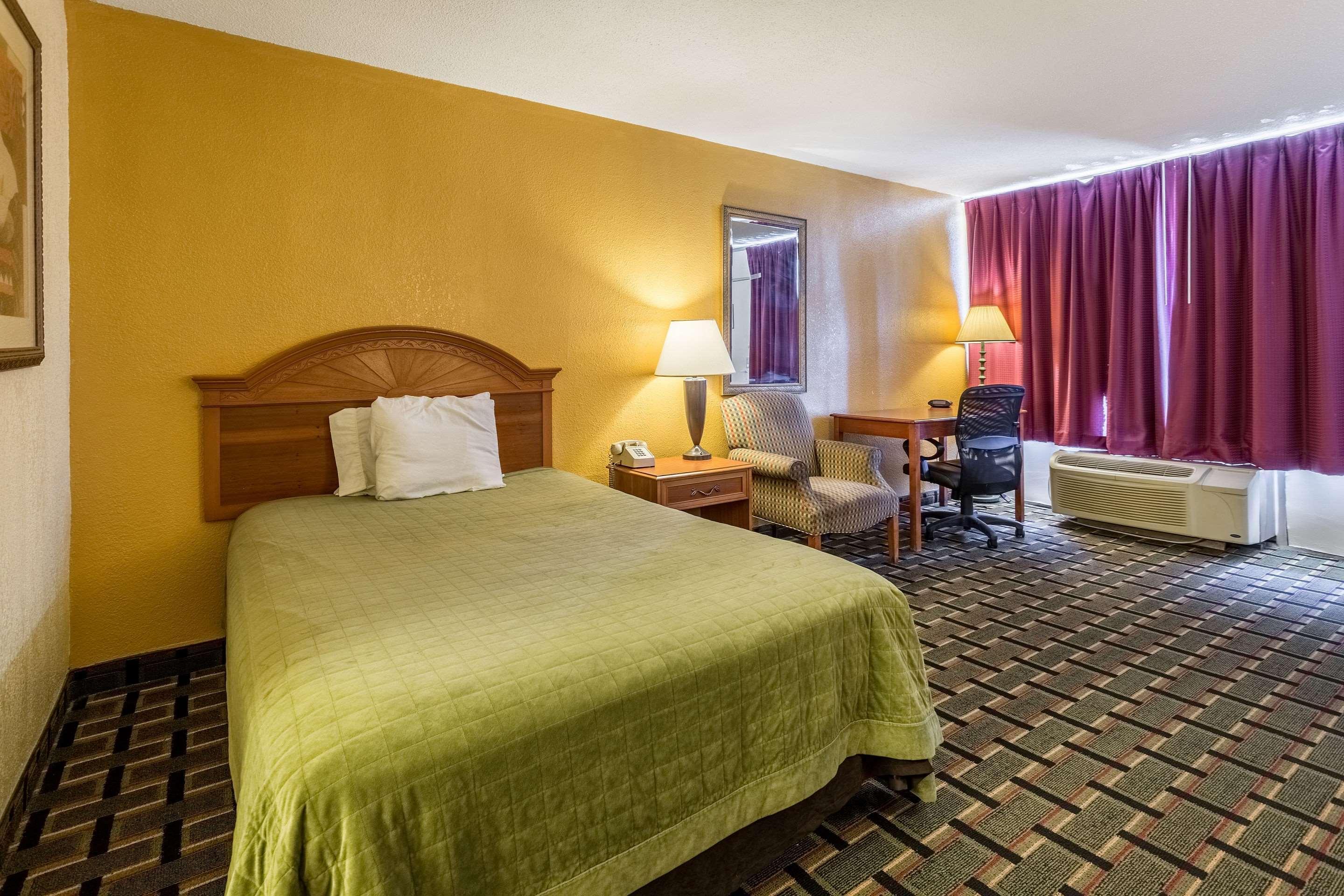 Rodeway Inn Denmark-Jackson Екстер'єр фото