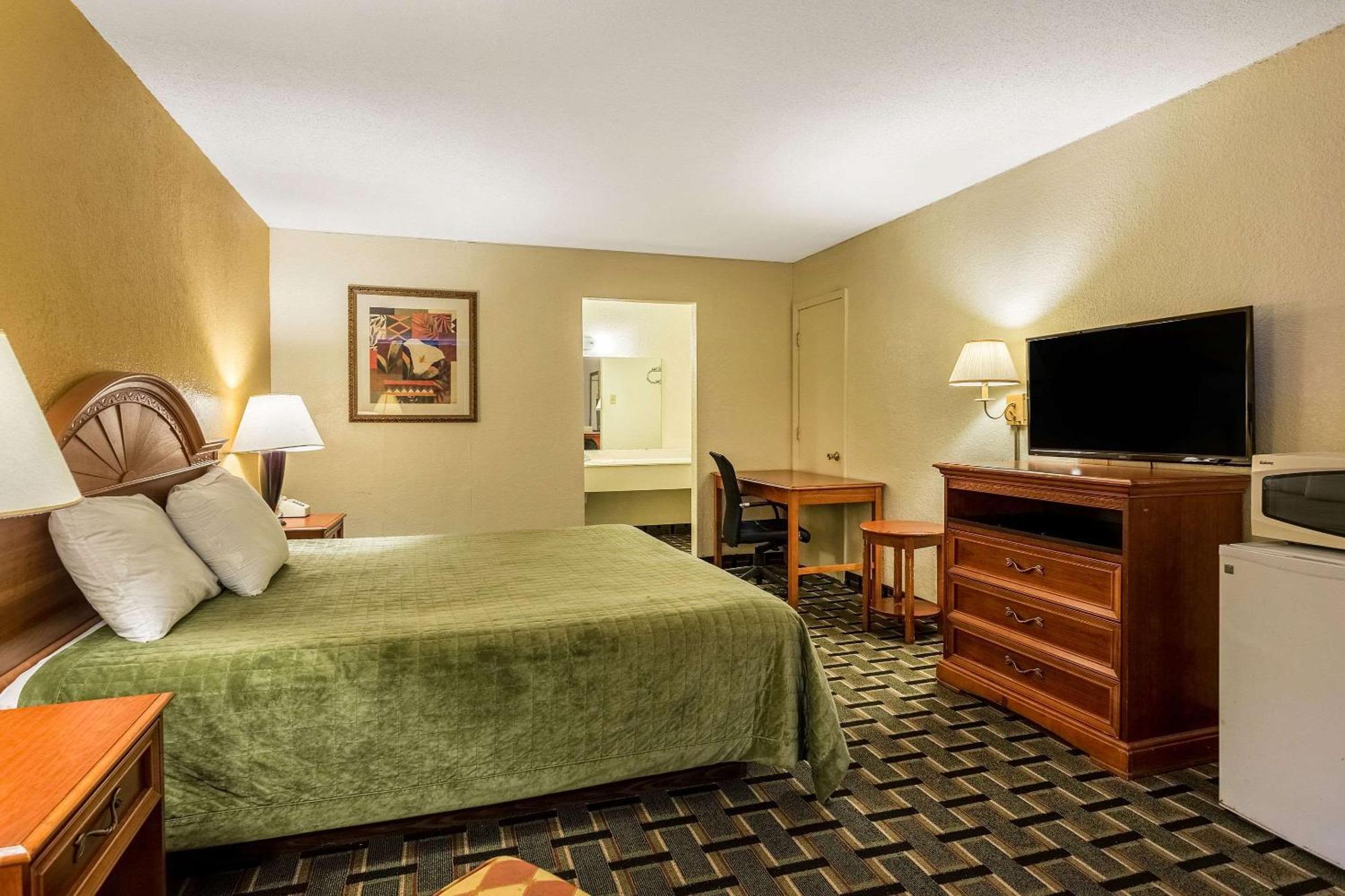 Rodeway Inn Denmark-Jackson Екстер'єр фото