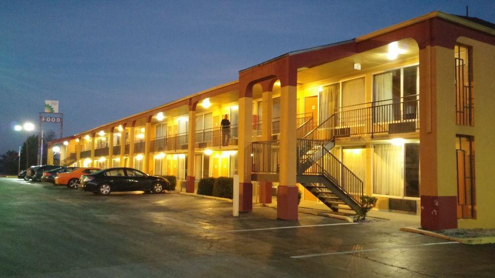 Rodeway Inn Denmark-Jackson Екстер'єр фото