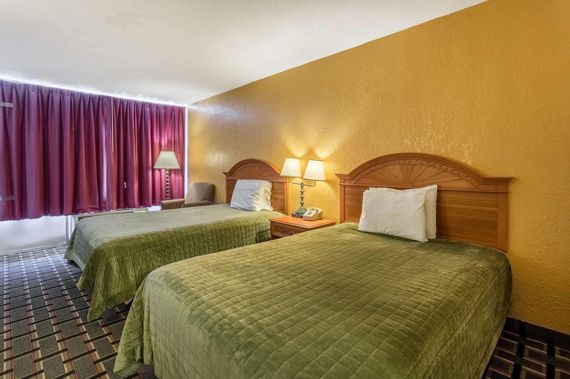 Rodeway Inn Denmark-Jackson Екстер'єр фото